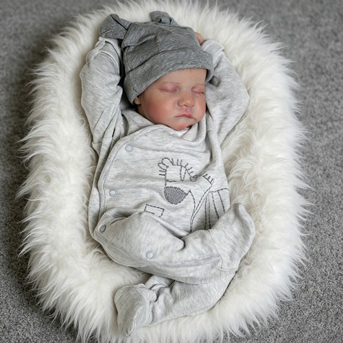 Realistic reborn dolls real - realistic,