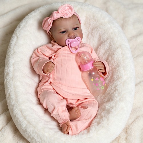 Lifelike reborn dolls - reborn,